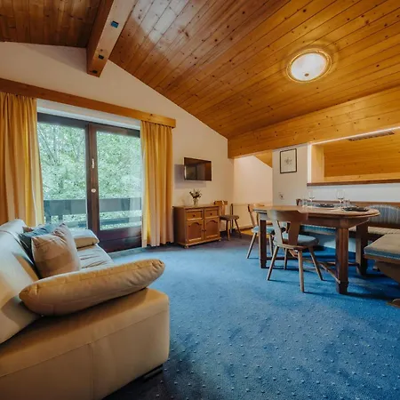 Peak View Apartmán *