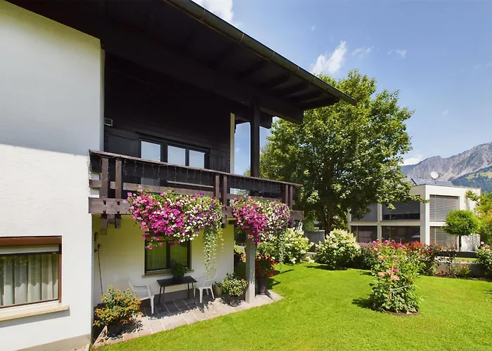 Peak View Апартаменты Фанданс