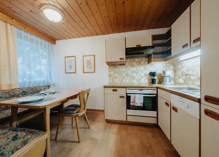 Peak View Апартаменты *